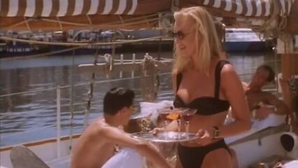 Жрица страсти | Woman of Desire (1994) эротический фильм