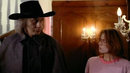 Королевы крика в джакузи (1991) эротический комедийный ужастик