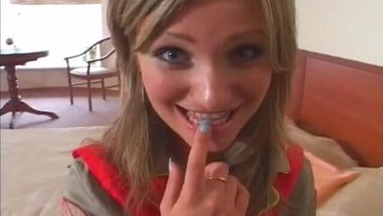 Русские студентки согласились на групповой анальный секс