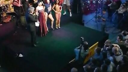 Порно рекорды: чемпионат мира по сексу в Варшаве