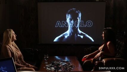 Порно фильм: Соблазненные Боссом (2019) с русским переводом