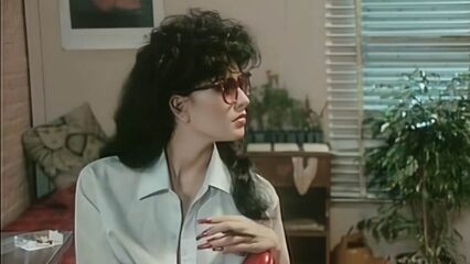 Табу в американском стиле 4 (1985) с русским переводом