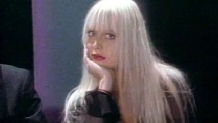 На суде 2: В защиту Саванны (1992) с русским переводом