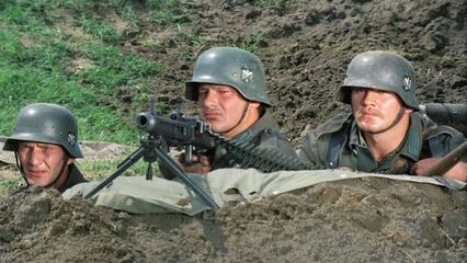 Призывница Гретта | Armee Gretchen (1973) с переводом